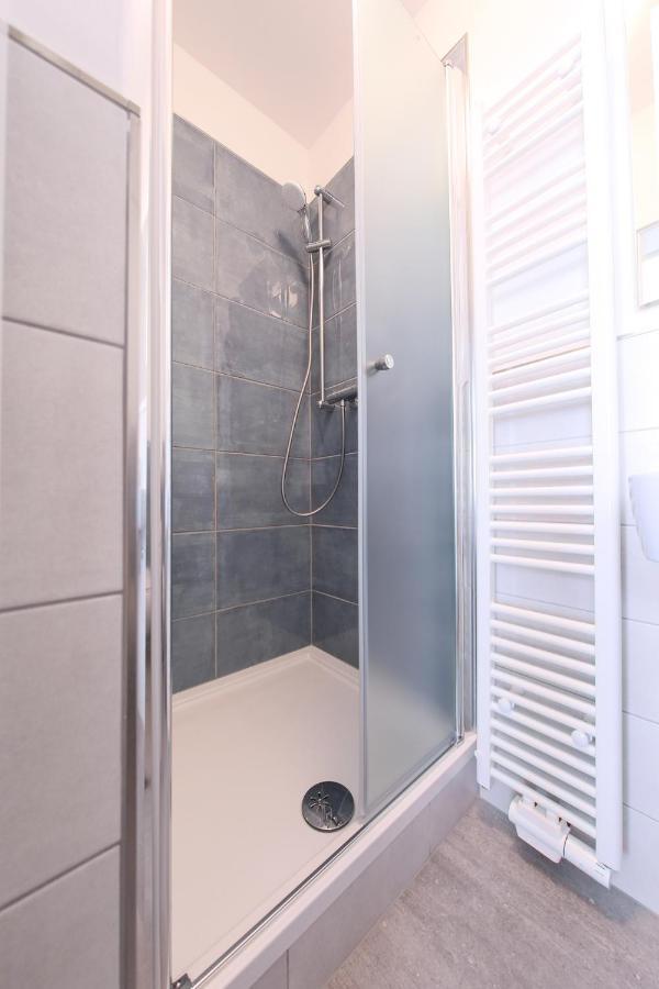 24/7 Selfcheckin Schmiedestrasse Hotel Leer Ngoại thất bức ảnh