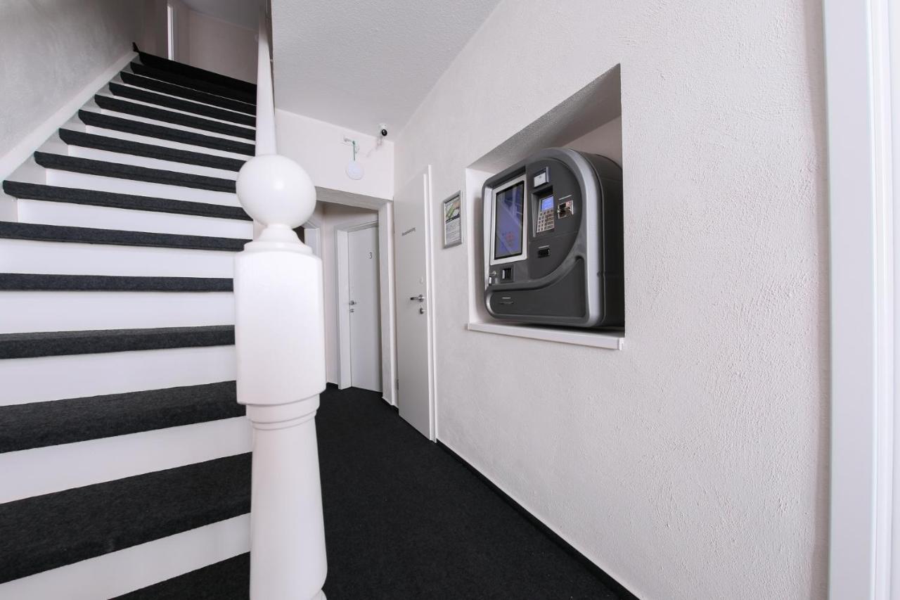 24/7 Selfcheckin Schmiedestrasse Hotel Leer Ngoại thất bức ảnh