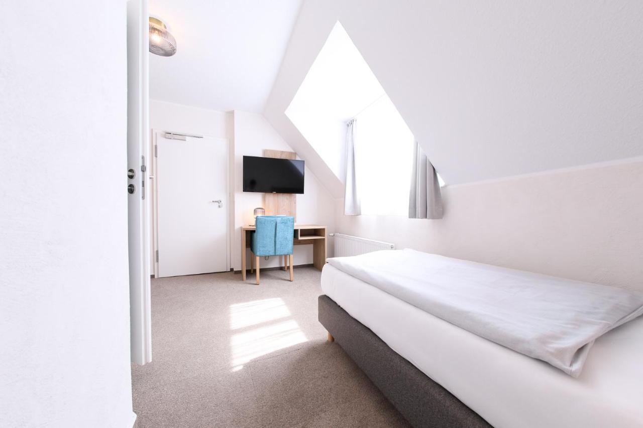 24/7 Selfcheckin Schmiedestrasse Hotel Leer Ngoại thất bức ảnh