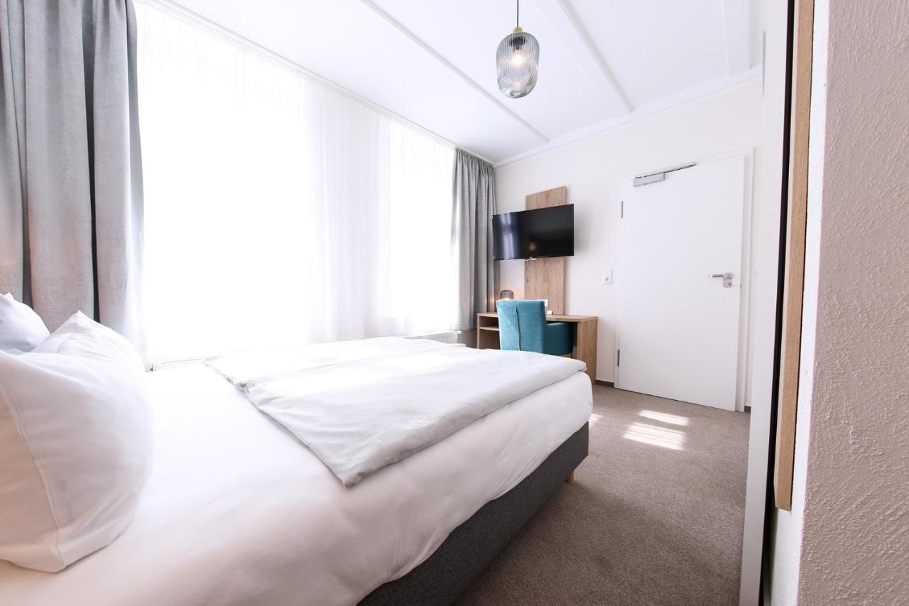 24/7 Selfcheckin Schmiedestrasse Hotel Leer Ngoại thất bức ảnh